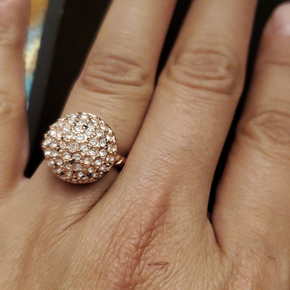 Park lane ring